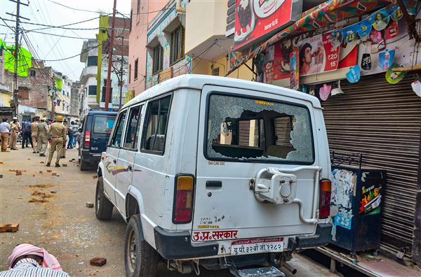 Mob attacks health team sent in to quarantine people in UP’s Moradabad Mob Moradabad