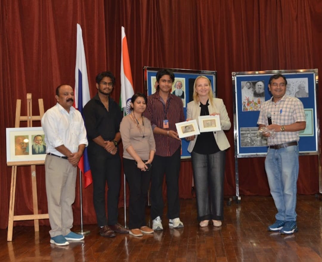 Russian House celebrated Mahatma Gandhi's 155th birth anniversary celebrated IMG 20241004 WA0032